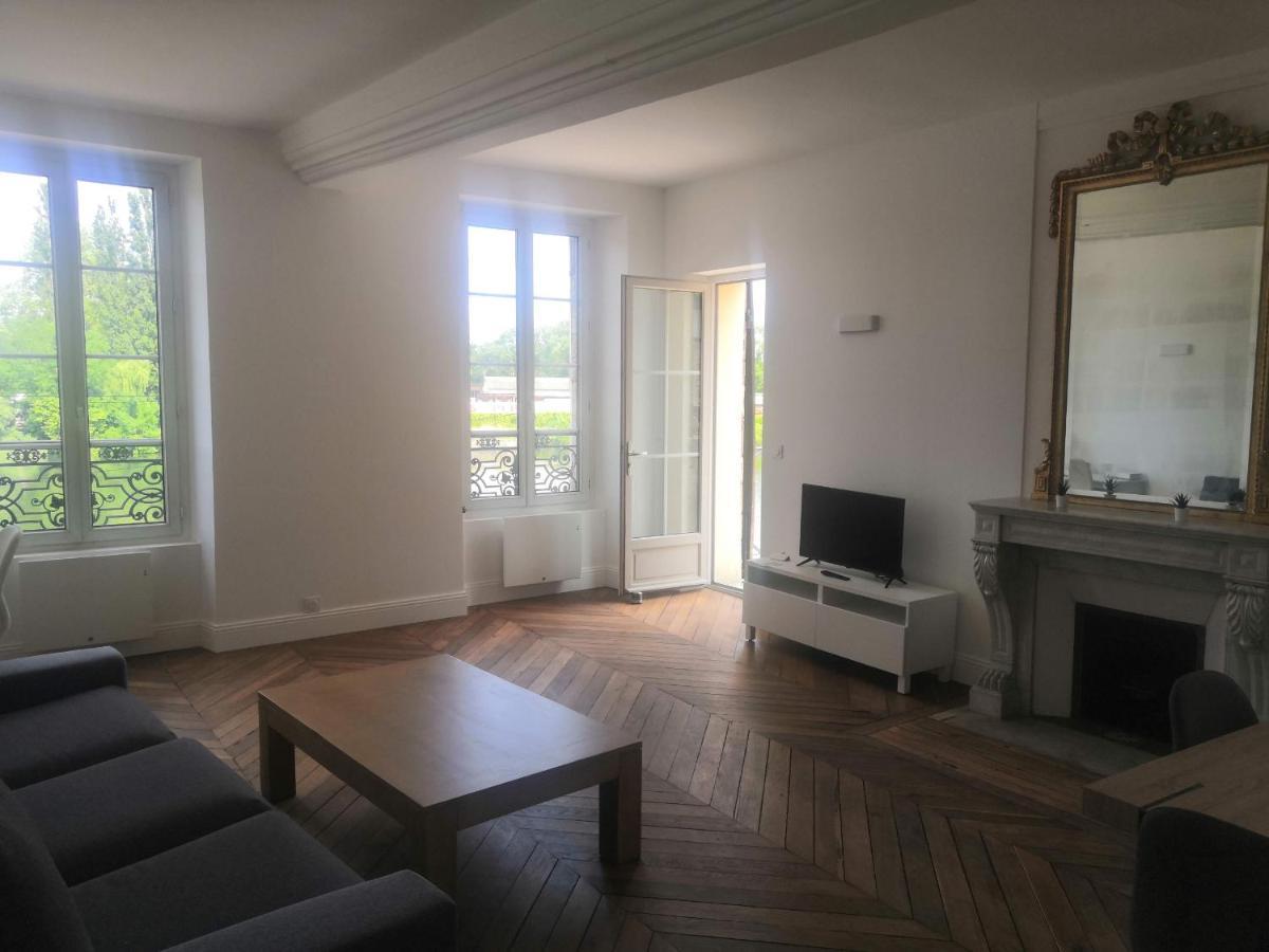 Apartament Grand 2P Terrasse Bord De Seine Mantes-la-Jolie Zewnętrze zdjęcie